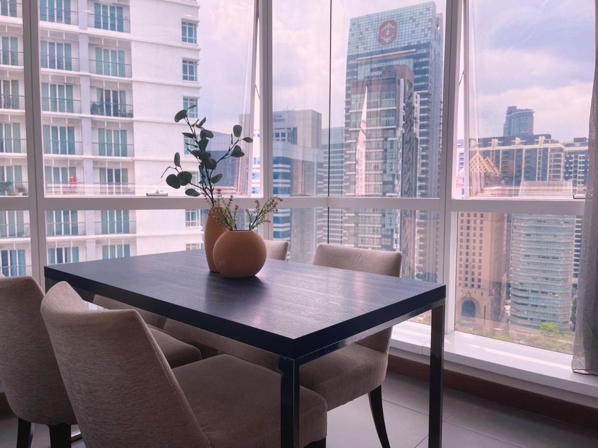 Lux Suites Kl City Pavilion Bukit Bintang With Infinity Pool Kuala Lumpur Exterior foto