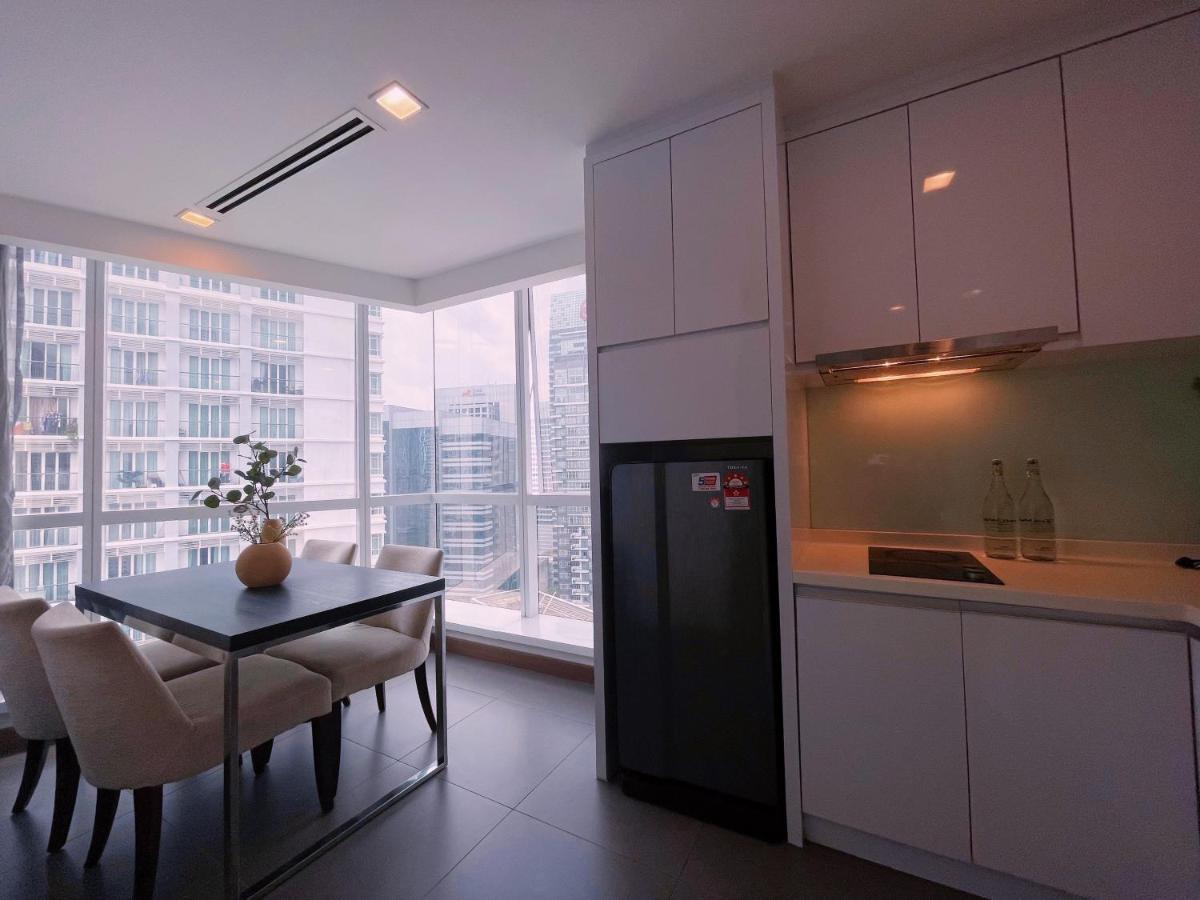 Lux Suites Kl City Pavilion Bukit Bintang With Infinity Pool Kuala Lumpur Exterior foto