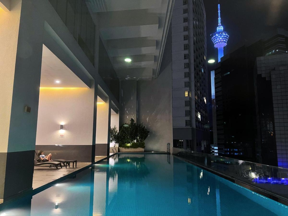 Lux Suites Kl City Pavilion Bukit Bintang With Infinity Pool Kuala Lumpur Exterior foto